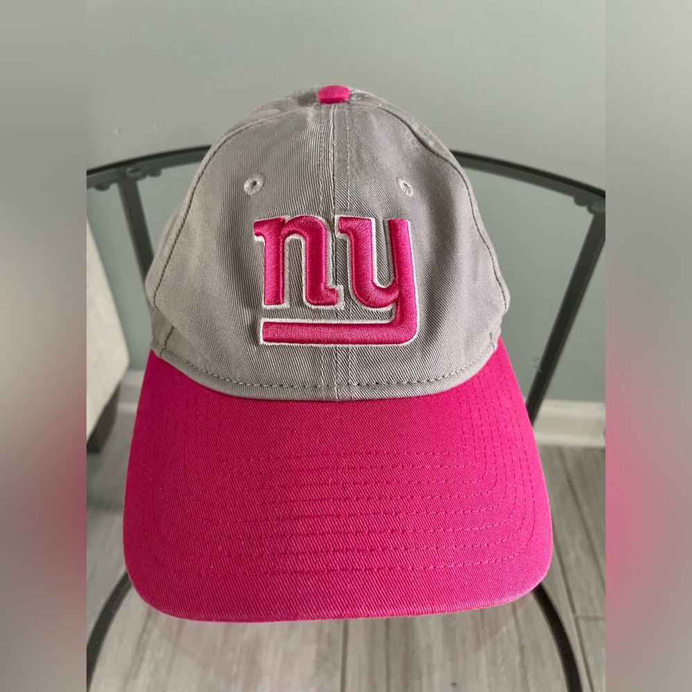 New York Giants baseball hat - October cancer awareness
